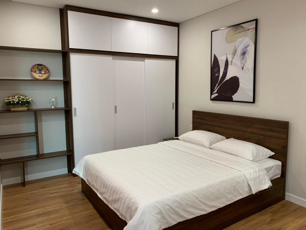 Asahi Luxstay- The Legend Apartment image 1