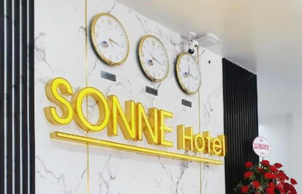 Sonne Hotel image 0