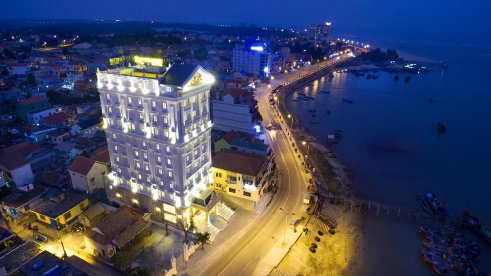 Riverside Hotel - Quang Binh image 1