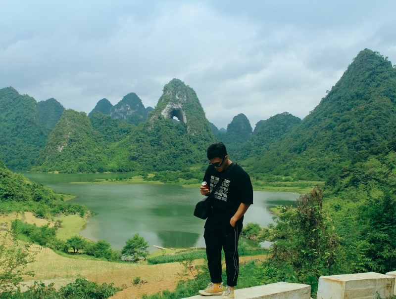 Khám phá vẻ đẹp Núi Thủng - Cao Bằng