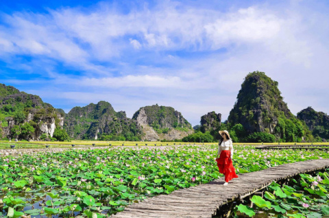 Ninh Bình Tháng Ba - Điểm hẹn khó chối từ