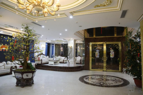 Khách sạn Tuyết Sơn