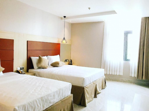 Holiday hotel hình ảnh 19