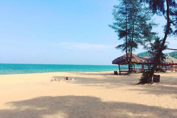 Bãi biển Hải Hòa Thanh Hóa